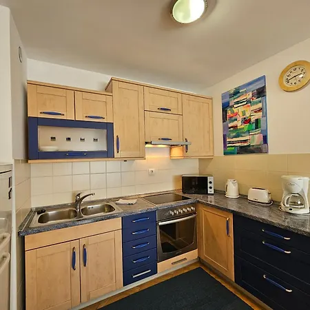 Apartma Irena Tour As *