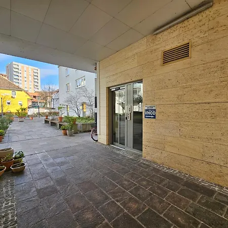 Irena Tour As Apartman *